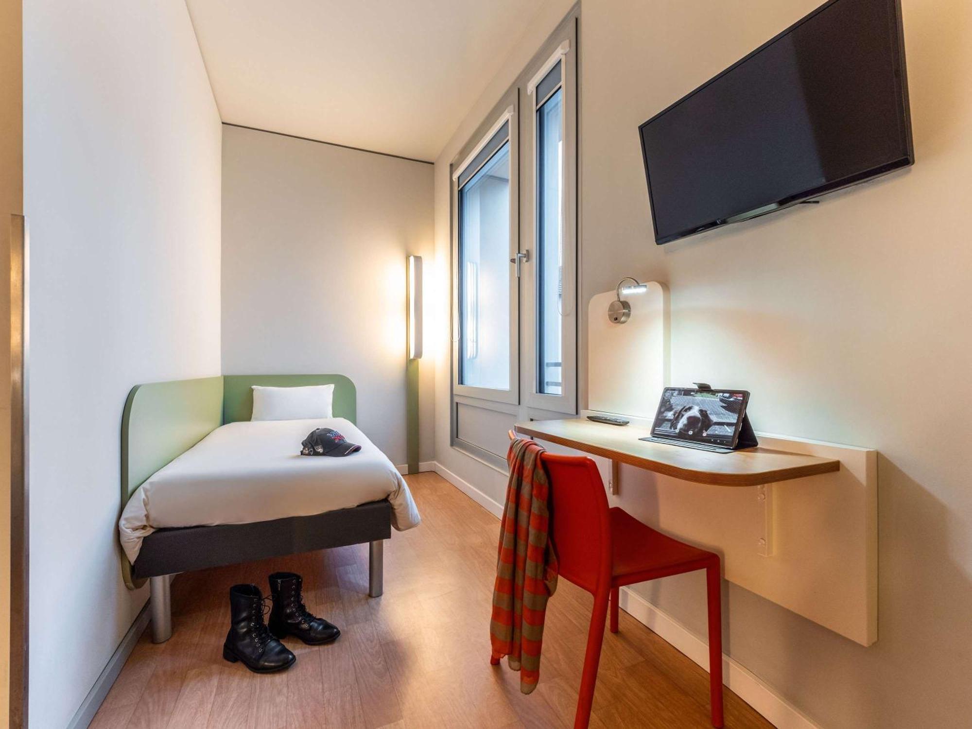Ibis Budget Frankfurt City Ost Frankfurt am Main Exterior foto
