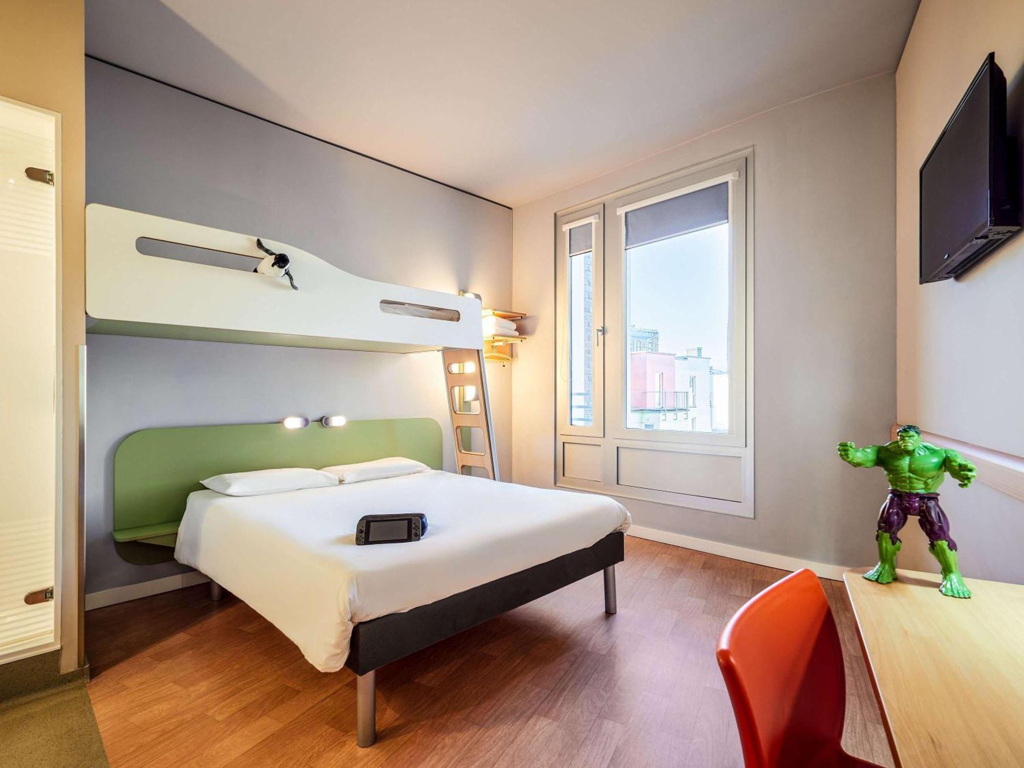 Ibis Budget Frankfurt City Ost Frankfurt am Main Exterior foto