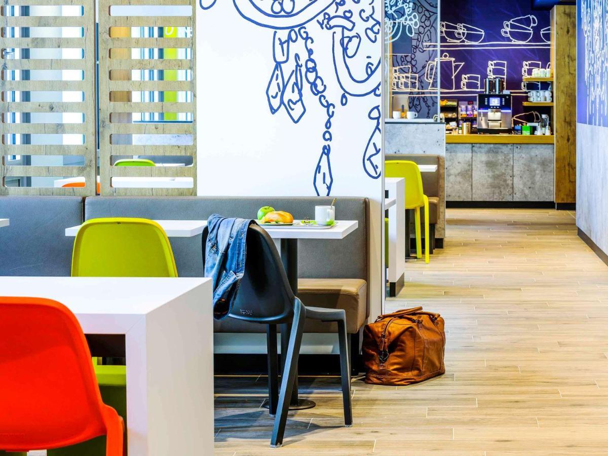 Ibis Budget Frankfurt City Ost Frankfurt am Main Exterior foto